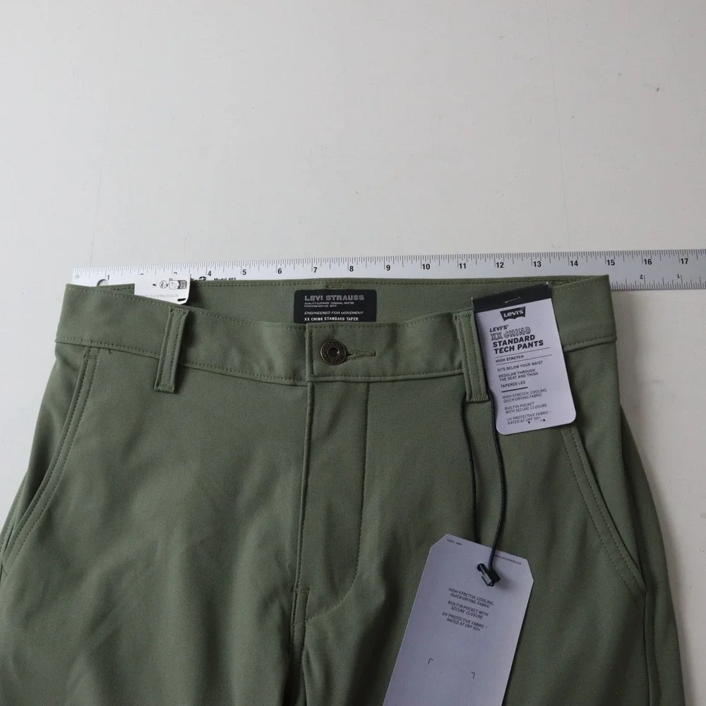 Levis levis pants